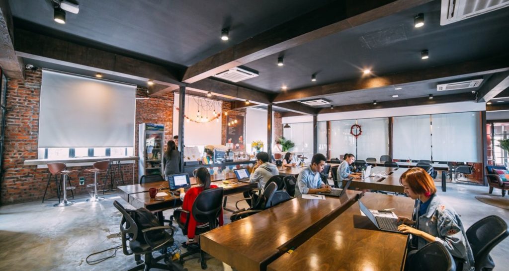 Toong Trang Thi Coworking Space hanoi